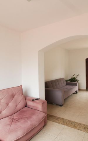 Casa à venda com 203m², 3 quartos e 2 vagas Casa à venda com 203m², 3 quartos e 2 vagasSala de TV