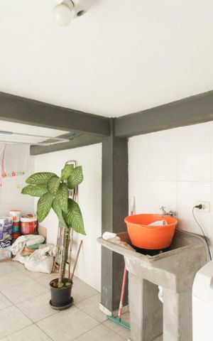 Casa à venda com 203m², 3 quartos e 2 vagas Casa à venda com 203m², 3 quartos e 2 vagasÁrea de Serviço