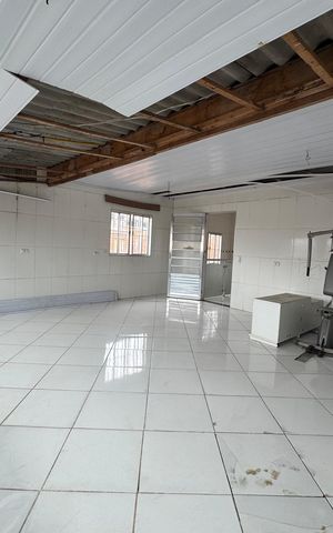 Casa para alugar com 90m², 2 quartos e 1 vaga Casa para alugar com 90m², 2 quartos e 1 vagaVaranda
