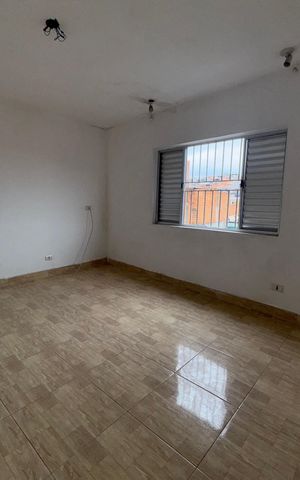 Casa para alugar com 90m², 2 quartos e 1 vaga Casa para alugar com 90m², 2 quartos e 1 vagaQuarto 1