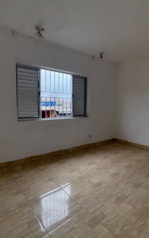 Casa para alugar com 90m², 2 quartos e 1 vaga Casa para alugar com 90m², 2 quartos e 1 vagaQuarto 1