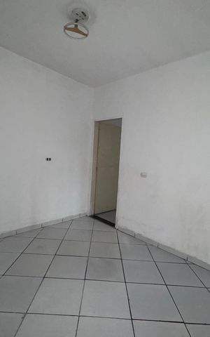Casa para alugar com 50m², 1 quarto e 1 vaga Casa para alugar com 50m², 1 quarto e 1 vagaQuarto 1