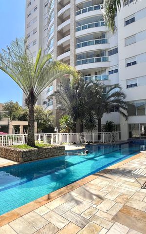 Apartamento à venda com 87m², 2 quartos e 2 vagas Apartamento à venda com 87m², 2 quartos e 2 vagasÁrea comum - Piscina