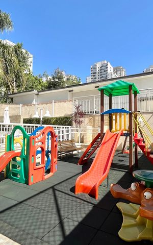Apartamento à venda com 87m², 2 quartos e 2 vagas Apartamento à venda com 87m², 2 quartos e 2 vagasÁrea comum - Playground