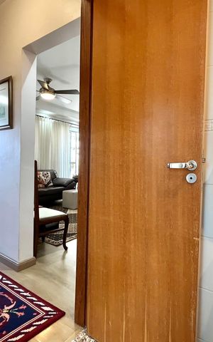 Apartamento à venda com 87m², 2 quartos e 2 vagas Apartamento à venda com 87m², 2 quartos e 2 vagasBanheiro Corredor