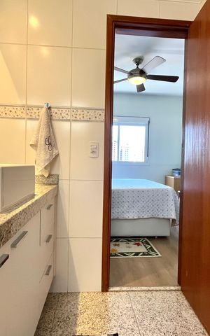 Apartamento à venda com 87m², 2 quartos e 2 vagas Apartamento à venda com 87m², 2 quartos e 2 vagasBanheiro da Suíte