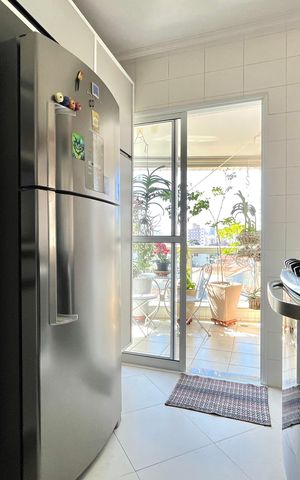 Apartamento à venda com 87m², 2 quartos e 2 vagas Apartamento à venda com 87m², 2 quartos e 2 vagasCozinha
