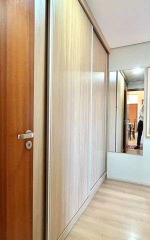 Apartamento à venda com 87m², 2 quartos e 2 vagas Apartamento à venda com 87m², 2 quartos e 2 vagasCloset da suíte