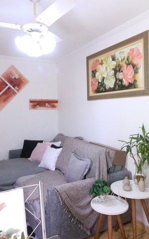 Apartamento à venda com 46m², 2 quartos e 1 vaga Apartamento à venda com 46m², 2 quartos e 1 vagaSala