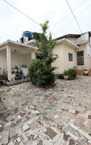 Casa à venda com 299m², 3 quartos e 5 vagasÁrea externa
