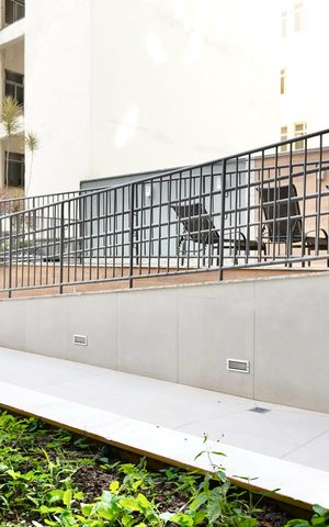 Studio para alugar com 40m², 1 quarto e 1 vaga Studio para alugar com 40m², 1 quarto e 1 vagaÁrea comum - Piscina