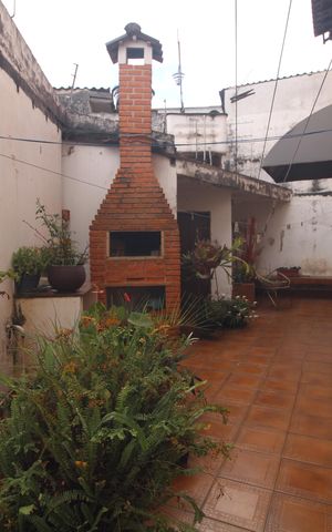 Casa à venda com 180m², 4 quartos e 3 vagasQuintal fundos