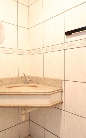 Casa para alugar com 360m², 5 quartos e 4 vagasBanheiro do Quarto 5