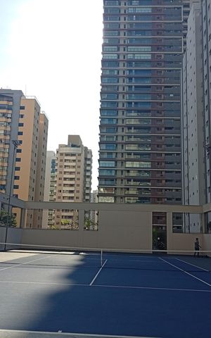 Apartamento à venda com 206m², 3 quartos e 3 vagas Apartamento à venda com 206m², 3 quartos e 3 vagasÁrea externa