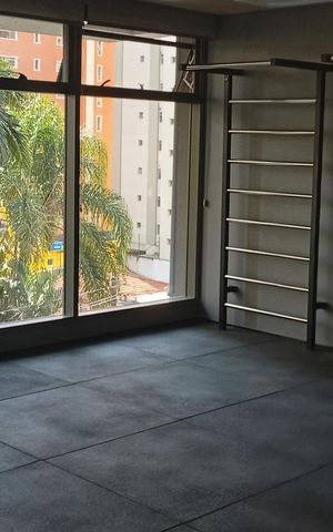 Apartamento à venda com 206m², 3 quartos e 3 vagas Apartamento à venda com 206m², 3 quartos e 3 vagasÁrea externa