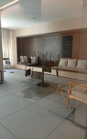 Apartamento à venda com 208m², 4 quartos e 3 vagas Apartamento à venda com 208m², 4 quartos e 3 vagasÁrea externa