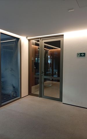 Apartamento à venda com 208m², 4 quartos e 3 vagas Apartamento à venda com 208m², 4 quartos e 3 vagasÁrea externa