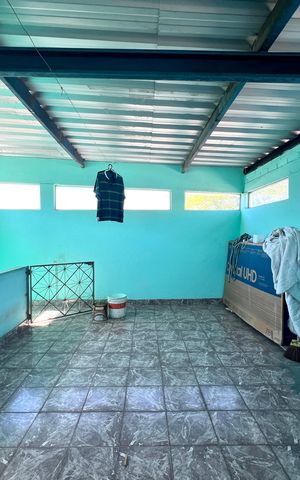 Casa à venda com 360m², 2 quartos e 1 vaga Casa à venda com 360m², 2 quartos e 1 vagaCobertura