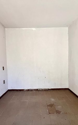 Casa à venda com 360m², 2 quartos e 1 vaga Casa à venda com 360m², 2 quartos e 1 vagaSala 2