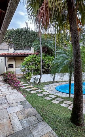 Casa à venda com 550m², 4 quartos e 6 vagas