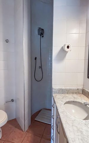 Casa à venda com 550m², 4 quartos e 6 vagas
