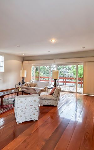Casa à venda com 550m², 4 quartos e 6 vagas