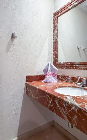 Casa à venda com 550m², 4 quartos e 6 vagas