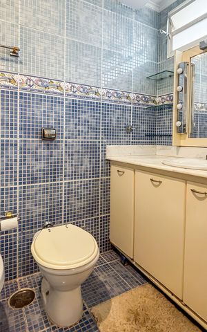 Casa à venda com 550m², 4 quartos e 6 vagas
