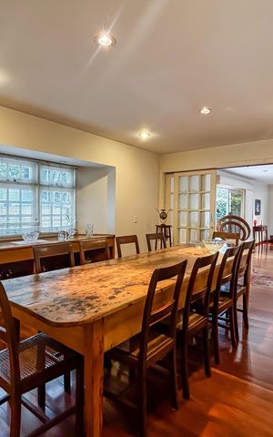 Casa à venda com 550m², 4 quartos e 6 vagas