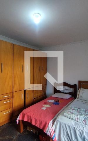 Casa à venda com 232m², 6 quartos e 2 vagas
