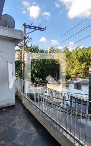 Casa à venda com 232m², 6 quartos e 2 vagas