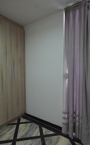 Casa para alugar com 300m², 4 quartos e 2 vagasEscritório
