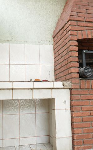 Casa para alugar com 250m², 3 quartos e 8 vagas Quintal / Garagem