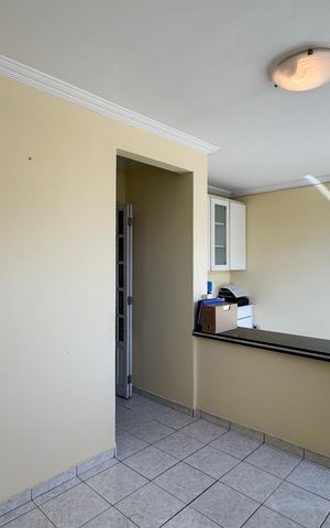 Casa para alugar com 200m², 3 quartos e 2 vagas Casa para alugar com 200m², 3 quartos e 2 vagasSala 2