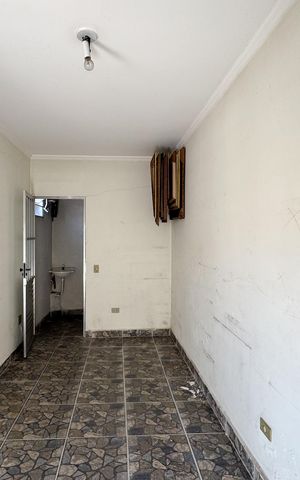 Casa para alugar com 200m², 3 quartos e 2 vagas Casa para alugar com 200m², 3 quartos e 2 vagasQuarto de s