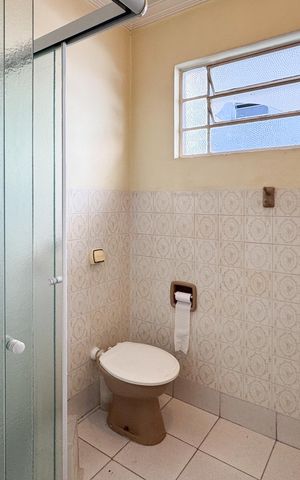 Casa para alugar com 200m², 3 quartos e 2 vagas Casa para alugar com 200m², 3 quartos e 2 vagasBanheiro Social
