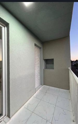 Apartamento à venda com 59m², 2 quartos e 1 vagaVaranda