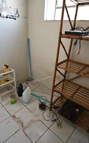 Apartamento à venda com 133m², 3 quartos e sem vaga Apartamento à venda com 133m², 3 quartos e sem vagaQuarto de serviço