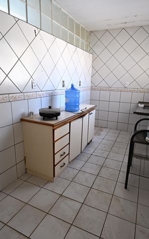 Apartamento à venda com 133m², 3 quartos e sem vaga Apartamento à venda com 133m², 3 quartos e sem vagaCozinha