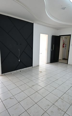 Apartamento à venda com 133m², 3 quartos e sem vaga Apartamento à venda com 133m², 3 quartos e sem vagaSala