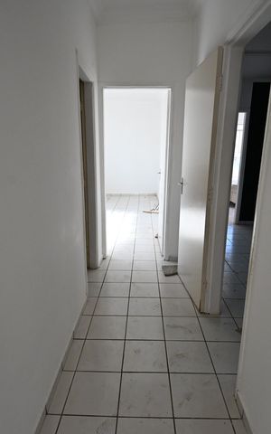Apartamento à venda com 133m², 3 quartos e sem vaga Apartamento à venda com 133m², 3 quartos e sem vagaCorredor