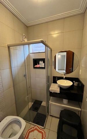 Casa de condomínio à venda com 310m², 4 quartos e 2 vagas Casa de condomínio à venda com 310m², 4 quartos e 2 vagasBanheiro