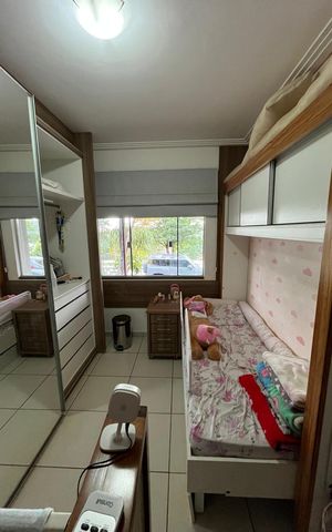 Casa de condomínio à venda com 310m², 4 quartos e 2 vagas Casa de condomínio à venda com 310m², 4 quartos e 2 vagasQuarto