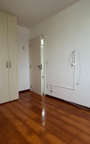 Apartamento para alugar com 76m², 2 quartos e 1 vaga Apartamento para alugar com 76m², 2 quartos e 1 vagaQuarto
