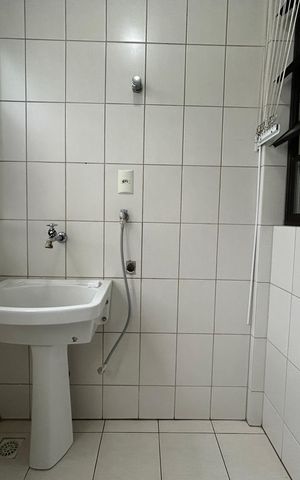 Apartamento para alugar com 76m², 2 quartos e 1 vaga Apartamento para alugar com 76m², 2 quartos e 1 vagaÁrea de Serviço