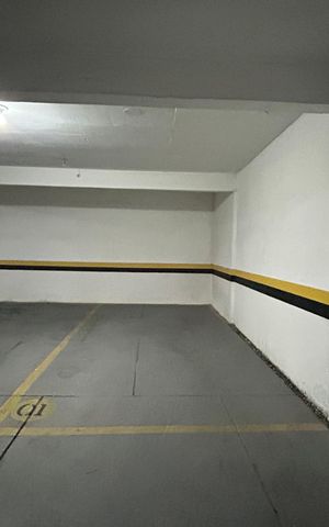 Apartamento para alugar com 76m², 2 quartos e 1 vaga Apartamento para alugar com 76m², 2 quartos e 1 vagaGaragem