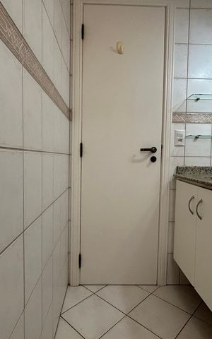Apartamento para alugar com 76m², 2 quartos e 1 vaga Apartamento para alugar com 76m², 2 quartos e 1 vagaBanheiro