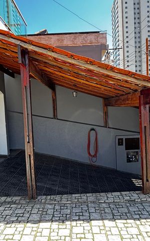 Casa à venda com 144m², 3 quartos e 2 vagas Casa à venda com 144m², 3 quartos e 2 vagasGaragem