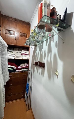 Casa à venda com 144m², 3 quartos e 2 vagas Casa à venda com 144m², 3 quartos e 2 vagasSuite Closet