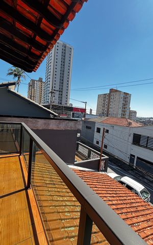 Casa à venda com 144m², 3 quartos e 2 vagas Casa à venda com 144m², 3 quartos e 2 vagasQuarto 1 Varanda